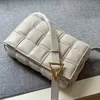 2021 Women Luxurys Designers Wallet Shoulder Crossbody Bag Totes Shopping Purse Tote Handbag Casual New Fanny Large Wallets Capacity Backpack Handbags Bags Purses