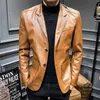 Herbst Faux Leder Anzug Jacken Männer Solide Motorrad Langarm Blazer Mäntel Mode Beiläufige Dünne Business PU Outwear Männlich 6XL 211111