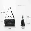 NXY Torebka Mabula Kobiety Pikowane Design Pióro w dół Wyściełane Skórzane Satchels Kobiet Zima Moda Crossbody Torby Zipper Mały Tote 0208