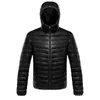 超軽量のフード付きダウンジャケット男性冬のファッション軽量の白いアヒルダウンコート男性の新しいポータブルの暖かいジャケットビッグサイズ5xl G1115
