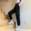 Werueruyu Spring Women Black Army Cargo Byxor Hip Hop Sashes Byxor Bf Harajuku Joggers Hög midja Oavsett Lossa Casual 210608