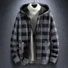 Zimowy Gruby Sweter męski Sweter Zipper Paski Kapturem Moda Ciepłe Slim Fit Dzianiny Męskie Fleece Bluzy Coats Men 210918