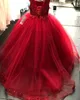 2020 Röd Lace Beaded Flower Girl Dresses Cheap Ball Gown Little Girl Bröllop Klänningar Billiga Communion Pageant Klänningar Klänningar