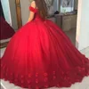 2022 3D Floral Puffy Ball Robe Quinceanera Robes Fleurs Appliques Hors Épaule Tulle À Lacets Dos Princesse Douce 16 Robe De Bal Parti Pageant Robe Robes 15