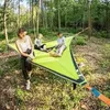 Camp Möbler Multi-Person Hängmatta 3 Point Design Portable Multi-Functional Triangle Aerial Mat för Camping Sova