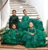 Puffy esmeralda vestido de noiva verde para vendedor flor gilr vestidos 2021 rendas camadas de rolo tule meia mangas formal vestidos de noite toddler