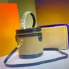 Cannes Crossbody Torby luksusowy klasyczny projektant makijażu kosmetyczny torba na ramię Kobiety krzyżowe obudowy torebki torebki mody brązowe stare 261n