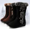 Nuevas botas de invierno para mujer, botas informales cálidas de piel a media pantorrilla, zapatos para mujer, botas de nieve con cuña y punta redonda, zapatos de mujer de talla grande 42 43