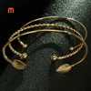 Minhin Mode Bracelet de manchette à feuilles ouvertes Bracelets pour femmes Simple Bracelet de poignet de couleur or Dames Charma Bracelet 3pcs / set Cadeau Q0719