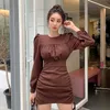 Hemd koreanische Damen Herbst Langarm Rundhalsausschnitt braun Sexy Nachtclub Party Minikleider für Frauen China Kleidung 210602