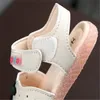 Nuevo estilo, sandalias de verano para niños y bebés, antideslizantes, para niños y niñas, sandalias de fondo suave, lindos zapatos de cereza para niños pequeños