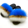 Kvinnors Vinter Furry Open Toe Skor Real Hair Tofflor Kvinna Fur Slides Ladies Fluffy Plush Flip Flops Kvinna Fur Flip Flops Q0508