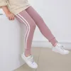 السراويل الرياضية بنات طماق شريط طماق الرياضة للطفل بنات sweatpants أطفال طماق الرياضة بنطلون أبلى 210303