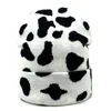 Gorro/crânio tampas 2022 chapéus de inverno Capéu de malha de malha para mulheres Autumn Street Fashion White Black Cool Cap Hip Hop Delm22