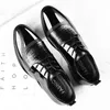 Mens jurk schoenen mode puntige neus lace up heren zaken casual schoenen bruin zwart lederen oxfords schoenen groot formaat 38-48 merk