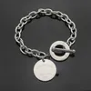 Gioielli di design di lusso Bracciale femminile T Alfabeto Rotondo Marca OT Chiusura Bracciale ruvido Moda popolare Coppia Amici Bracciale ruvido281L