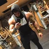 남자 탱크 탑 Ess 조끼 ShirtsMuscle Man Fitness 남자 체육관 보디 빌딩 후드 코튼 민소매 셔츠 브랜드 스포츠웨어 남성