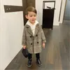 Cappotto di lana per bambini Primavera e autunno Nuovi bambini indossano Giacca da ragazzo bello Cappotto medio e lungo per capispalla per ragazzi 18 Y2