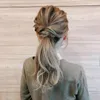 Wholesale Greyhair wit波の周りのPonytailのヘアピースシルバーグレーの髪のポニーテールのための柔らかくて自然な1pcs