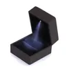 Boîte cadeau bijoux éclairée à LED OEM Boîte-cadeau pour anneau Collier Velvet Velvet Wijouts de fiançailles