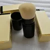Brosses de maquillage escamotables simples de brosse douce de cheveux avec la boîte au détail