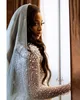 2022 Brudklänning Plus Storlek Saudiarabiska Dubai Sparkly Lyxiga Bröllop Bröllop Klänningar Pärlor Sheer V-Neck New Robe de Mariage