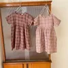 Été mignon coton lin longue robe style coréen plaid manches courtes robes pour filles lâche décontracté enfants vêtements 210615