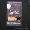 We11done bruxa filme cartaz impresso longo t-shirt mulheres manga bunda cobrindo welldone fino suéter