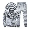 Winter Winter Warm Fleece Sports Tracksuit Mannelijke capuchon en zweet Sets Casual 2 -delige dikke Warm Zipper Suit Outderwar 201210