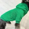 Pull vert pour animaux de compagnie, vêtements de créateurs, sweat-shirt à capuche, hauts décontractés pour chiens en peluche, vêtements 242t