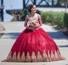 Graceful Long Sleeves Ball Gown Quinceanera Dresses Off The Shoulder Neck Lace Appliqued Prom Gowns Sweep Train Tulle Sweet 15 Masquerade Dress