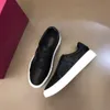 Mode män designer skor 5 färger bekväma botten läder lyxiga herrar fest sport avslappnad sneaker tränare sko med original låda snabb fartyg