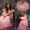 Cute Mother And Daughter Pink Flower Girl Dresses Sheer Neck Hand Made Flowers Birthday Little Girls Wedding Dress Communion Pageant Gowns Tulle Floor Length