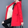 Kobiety damski Parkas Women Winter Kurtka Środkowa ciepła płaszcz lambowola bawełniany z kapturem z kapturem wiatrówki zniszczona R1626