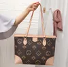 Bolsos de hombro Bolsos de alta calidad Diseñador Mujer PM PU Cuero Salvaje en el corazón Relieve Estampado de leopardo Bolso de lujo Bolso de mano cruzado