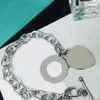 mens Love Bracelet designers Jewelry luxurys Heart Bracelets For Women silver chain Steel pendant Bracelet High Quality 22011902R