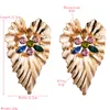 2024 Gold Love Heart Leaf Studs 화려한 AB Red Rhinestone Bohemian 잎 형태 여성 매달린 귀걸이 브랜드 브랜드 진술 스트리트 파티 보석 선물