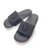 Summer Style Shoes for Men Two-color Bottom Lion Slides Outdoor Non-slip Europe Rubber Slippers Wild Beach 210908