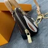 Keychains Lanyards Luxury Designer Brand Letter Print Cartoon Car Wallet Keys Ring Pendant Charm smycken Holder Fashion Top Quality Pu Leather Key Chain