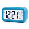 新事案のミュート目覚まし時計LCDスマート時計温度かわいい感光性ベッドサイドデジタルアラーム時計スヌーズナイトライトカレンダーLLF11363