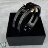 Alyx 1017 9sm Bangles Allyx Metal Buckle Wristband z tagiem z pudełkiem Szybka wysyłka Q0717