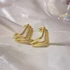 Hoop Huggie Gold Color Małe Metalowe Kolczyki Dla Kobiet Multi Warstwy Koło Kwadrat C Kształt Geometryczny 2021 Modna Biżuteria