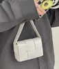 Bolsos de mano de diseñador para mujer, bolso cruzado de lujo a la moda, Mini bolso tejido clásico, bolso de hombro superior 5A