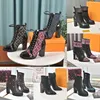 Dames Designer Laarzen Enkelschoen Klassiek Patroon Luipaard Afdrukken Echte Lederen Schoenen Mode Schoen Winterval met Doos EU: 35-41 9858