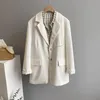 Abiti da donna Blazer Donne coreane Verde menta Primavera Autunno 2021 Moda Perla Allentato Grandi tasche Giacca da donna Colletto dentellato Lungo Sl