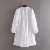 Kadınlar zarif içi boş nakış gündelik beyaz gömlek destansı kadın uzun kollu dantel kenar vestidos şık mini elbiseler ds3435 210303