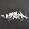 SLBRIDAL Handgjorda sötvattenspärlor Ceram Flower Bridal Comb Bröllop Huvudbonad Hårtillbehör Bridesmaids Kvinnor Smycken