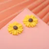 30st 22mm Daisy Flower Flatback Resin Komponenter Cabochons Scrapbook Craft DIY Embellishments Telefon Inredning Huvudbonader Tillbehör