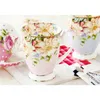 300 ml Bone China Ceramic Coffee Mug Tazas Cafe Floral målning Present Creative Tea Cup Vintage Ceremony Y200107