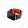 Klockband Modepresent Klockarmband Armband För iwatch 7 2 3 4 5 6 Series 38mm 44mm 41mm 45mm Band Läderbälte Armband Armband Ränder Klockband Brun Lyx Kvinnor Män